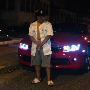 Meet your Posher, Tom